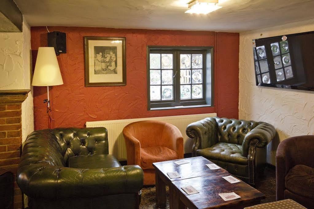 The May Garland Inn Hellingly Εξωτερικό φωτογραφία
