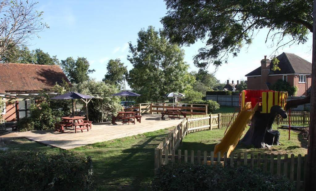 The May Garland Inn Hellingly Εξωτερικό φωτογραφία